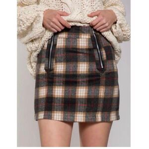 ✨POL Mini Skirt Size S Brown Tan Plaid Zip Front Flannel✨